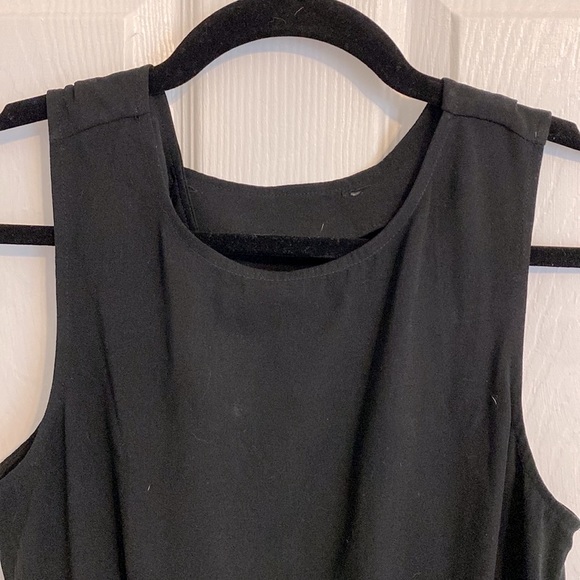 Black shorts romper, size small, elastic waist, side pockets, EUC, gently worn. - Picture 3 of 10